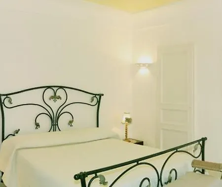 住宿加早餐酒店 圣马力诺酒店 3*