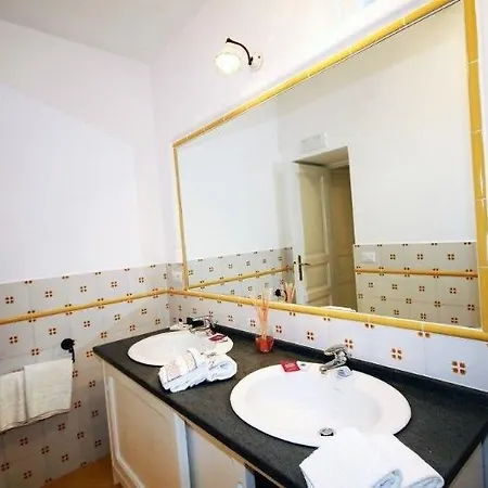 Oda ve Kahvaltı Cavalluccio Marino