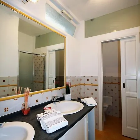 Oda ve Kahvaltı Cavalluccio Marino 3*