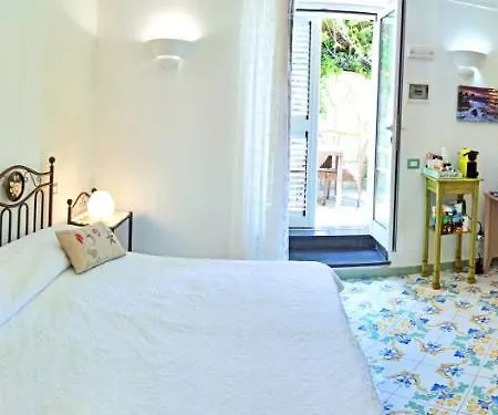 Cavalluccio Marino Bed & Breakfast 3*