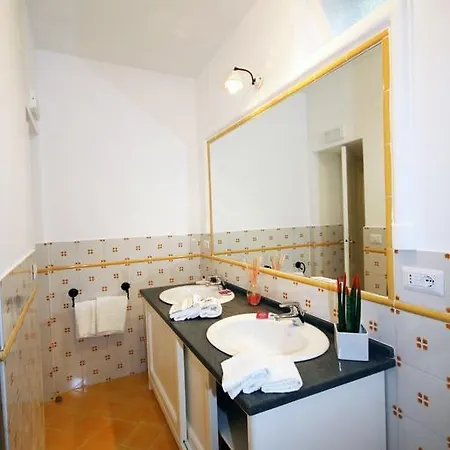 Bed & Breakfast Cavalluccio Marino 3*