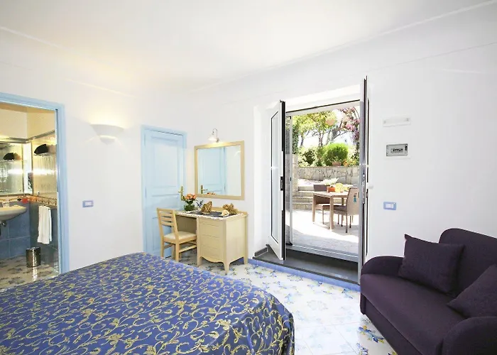 Bed and breakfast Cavalluccio Marino 3*