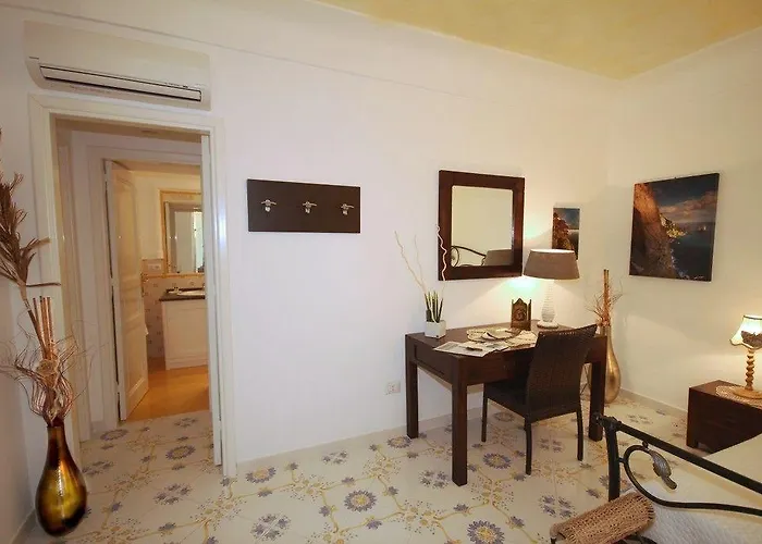 Cavalluccio Marino Nocleg ze śniadaniem 3*